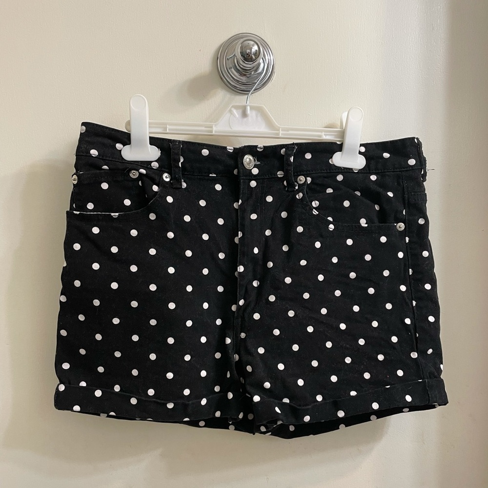 Black and white polka dot high-waisted shorts